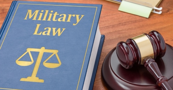 עורך דין צבאי יכול לעזור